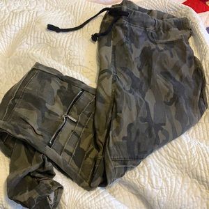 Women’s camo jogger style elastic waist pants